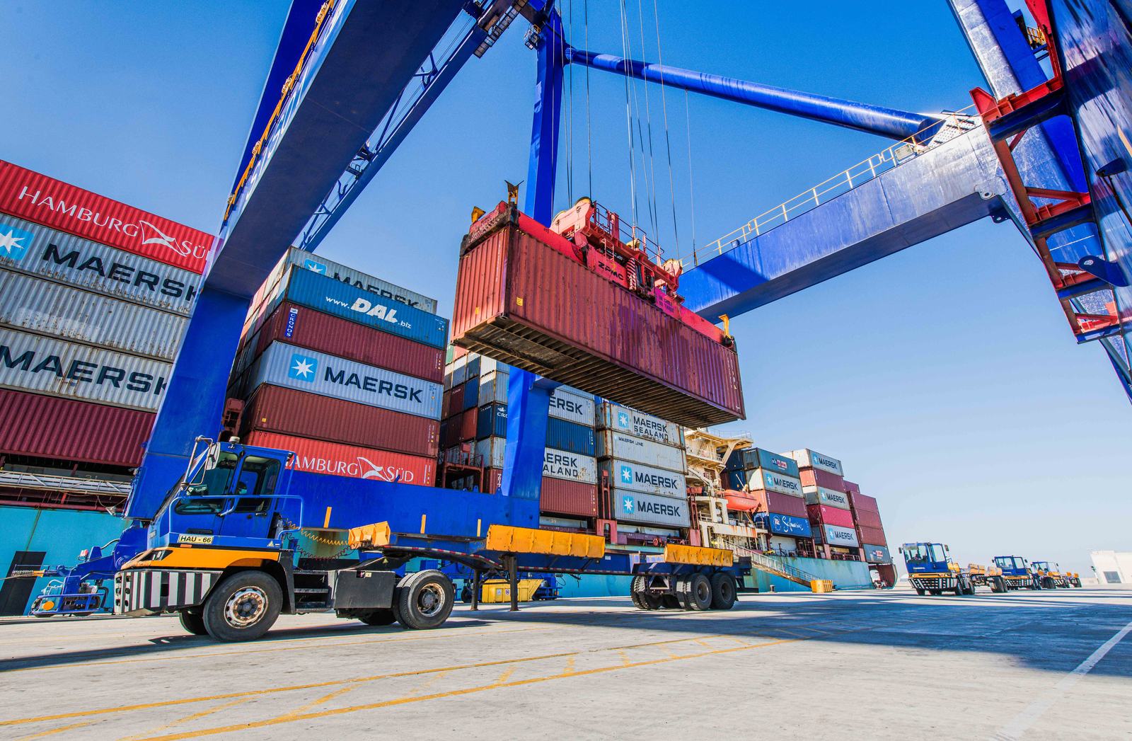 Operations at the berth